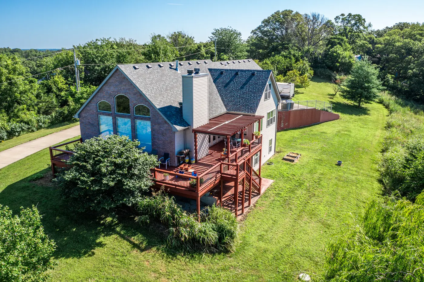 Real Estate & Aerial: Interiors & drone imagery